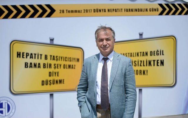 Türkiye’de Yaklaşık 3 Milyon Kişinin Hepatit B Virüsü Taşıdığı Öngörülüyor