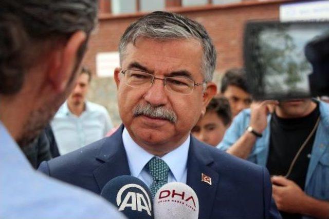 Bakan Yılmaz: 34 Bin Öğretmenin Yerine 70 Bin Öğretmen Atadık