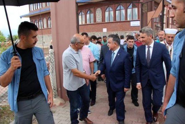 Bakan Yılmaz: 34 Bin Öğretmenin Yerine 70 Bin Öğretmen Atadık