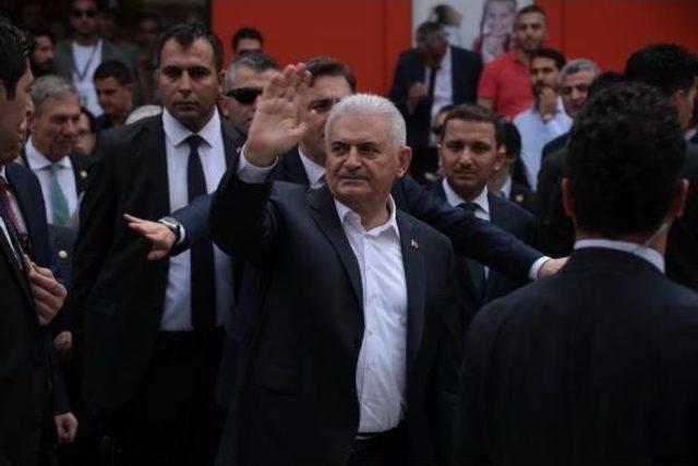 Başbakan Yıldırım Cuma Namazını Gölbaşı'nda Kıldı