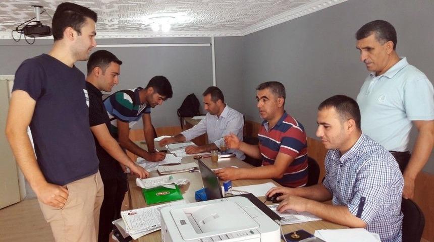 Atanan &Ouml;ğretmenler G&ouml;rev Yerlerine Gelmeye Başladı