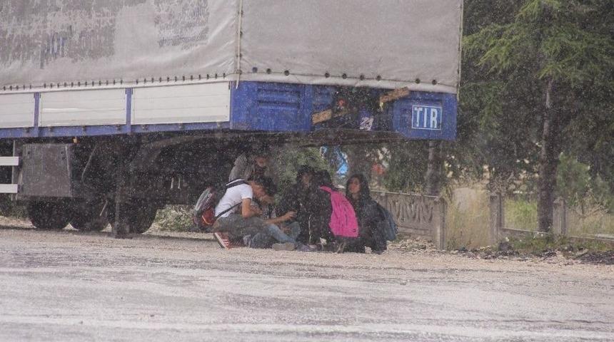 Bolu Bir G&uuml;nl&uuml;ğ&uuml;ne Serinledi