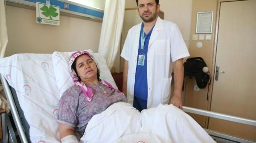 Yediği Petek Balın Teli Midesinden &Ccedil;ıktı