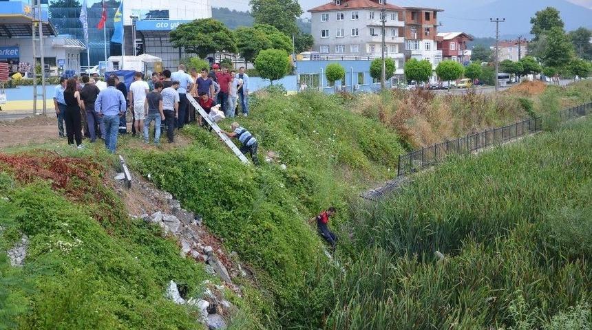 Dereye U&ccedil;an Pat Pat&rsquo;dan Atlayarak Kurtuldu