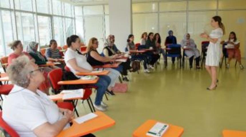 Osmek Desteğiyle Kadınlar Daha G&uuml;&ccedil;l&uuml;