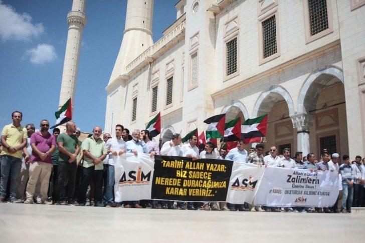 Filistinliler İçin Gıyabi Cenaze Namazı Kıldılar G3