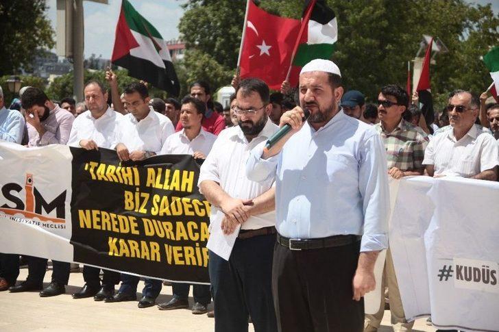 Filistinliler İçin Gıyabi Cenaze Namazı Kıldılar G4