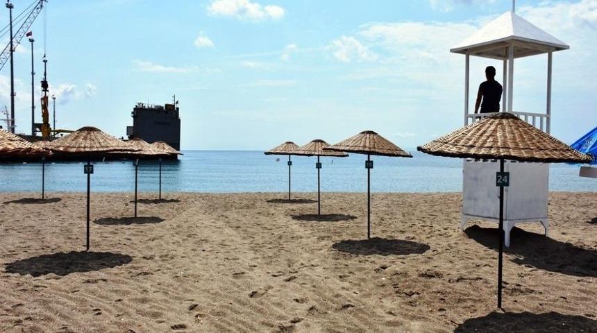 Kumbağ Plajında Cankurtaran Hizmete Başladı