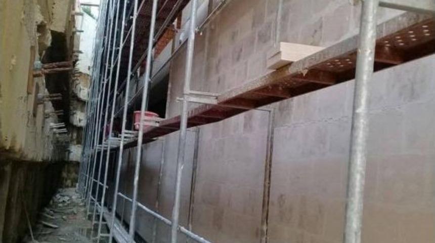 Sarnı&ccedil; Han&rsquo;ın Taşları D&ouml;şeniyor