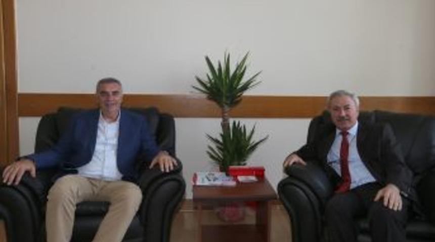 Başkan To&ccedil;oğlu, T&uuml;vasaş Genel M&uuml;d&uuml;r&uuml; Kocaarslan&rsquo;ı Ziyaret Etti