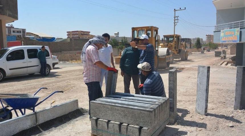 Cumhuriyet Mahallesi Kilitli Parke Taşına Kavuşuyor