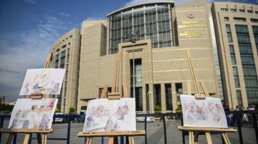 Cumhuriyet Gazetesi Davasındaki Tahliye Kararının Ardından Avukat A&ccedil;ıklama Yaptı