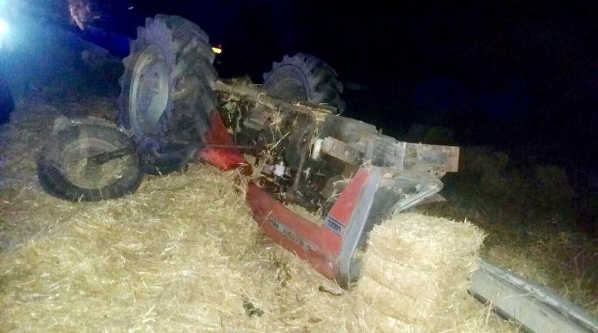 Tır İle Trakt&ouml;r &Ccedil;arpıştı: 5 Yaralı