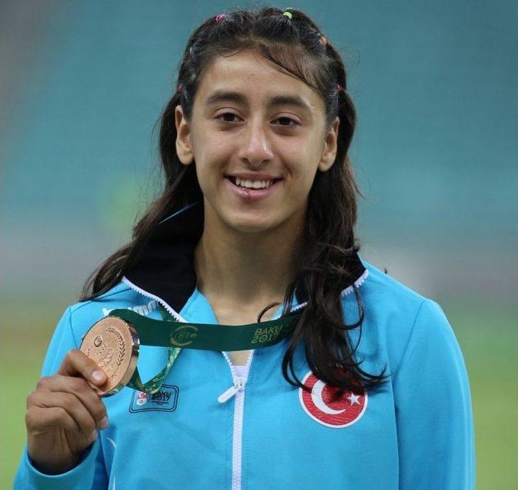 (özel Haber) Mizgin Ay: "birincilik Hiçbir Zaman Unutamayacağım Bir Anı Oldu" G3