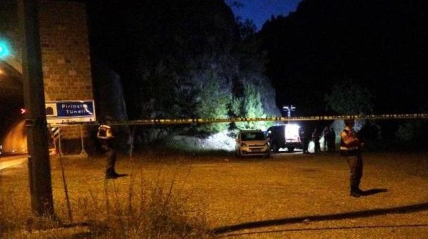 Kayıp Işadamı Otomobilinin Yanında &Ouml;l&uuml; Bulundu