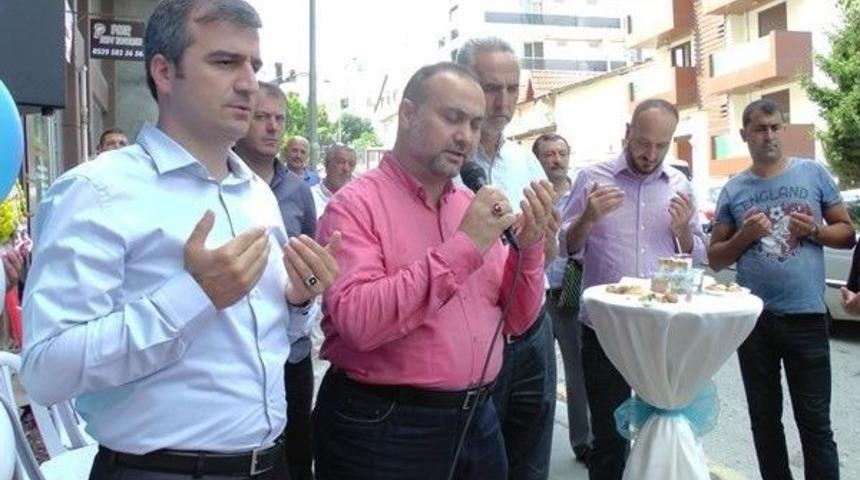 Ak&ccedil;akoca Belediye Başkanı Yemenici, "ak&ccedil;akoca Hızla B&uuml;y&uuml;yor"