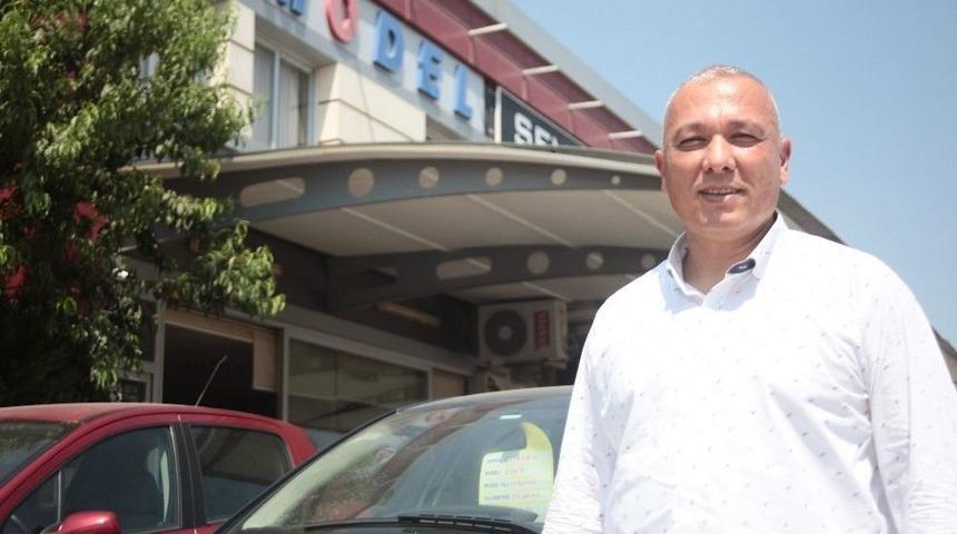 Plazalardaki İndirim Galericileri Vurdu