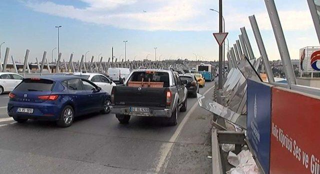 (özel Haber) Haliç Köprüsü’ne ’ses Ve Güvenlik Bariyerleri’ İnşa Ediliyor