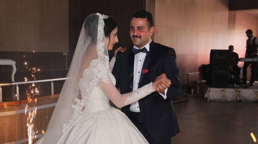 15 Temmuz Gazisi D&uuml;nya Evine Girdi