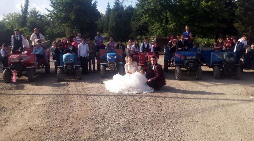 Patpatlı D&uuml;ğ&uuml;n Konvoyu