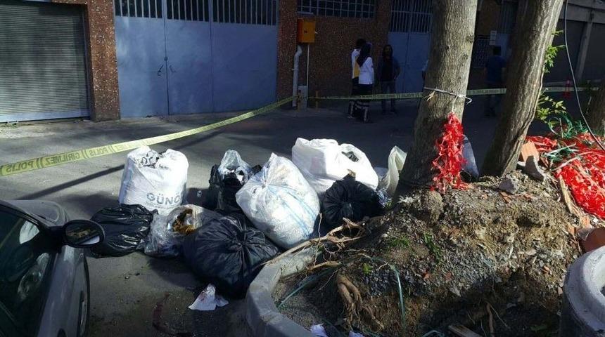 Bayrampaşa&rsquo;da &Ccedil;uval İ&ccedil;erisinde Ceset Bulundu
