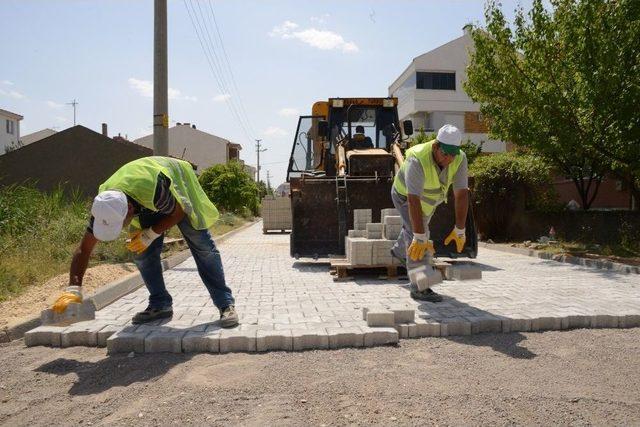 Tepebaşı’nda Üst Yapı Çalışmaları Sürüyor