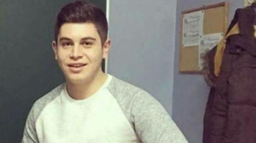 Karasu Sahilinde Mısır Satan Gen&ccedil; &Ouml;ld&uuml;r&uuml;ld&uuml;