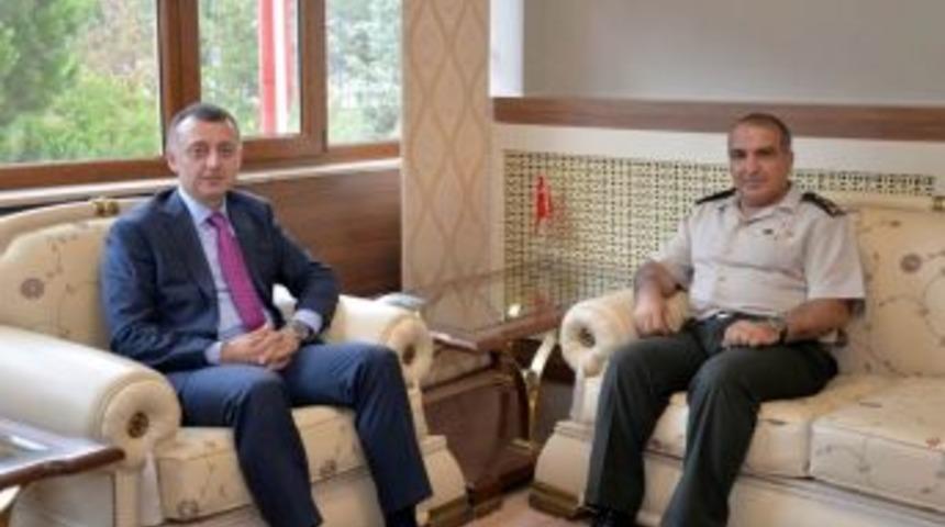 T&uuml;mgeneral Ko&ccedil;&rsquo;tan Vali B&uuml;y&uuml;kakın&rsquo;a Veda Ziyareti
