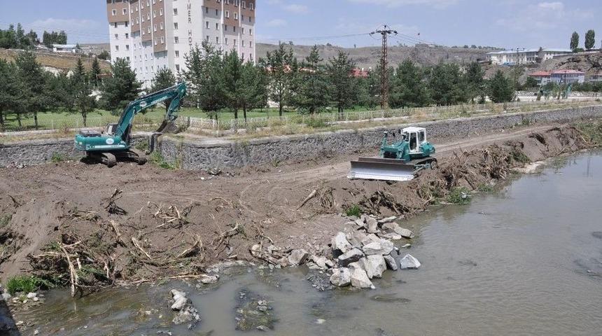 Kars &Ccedil;ayı Islah &Ccedil;alışmaları Kaldığı Yerden Ediliyor