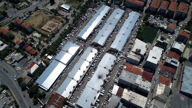 (özel Haber) İstanbul’daki Fırtına Sonrası Oto Sanayilerde Oluşan Yoğunluk Havadan Görüntülendi