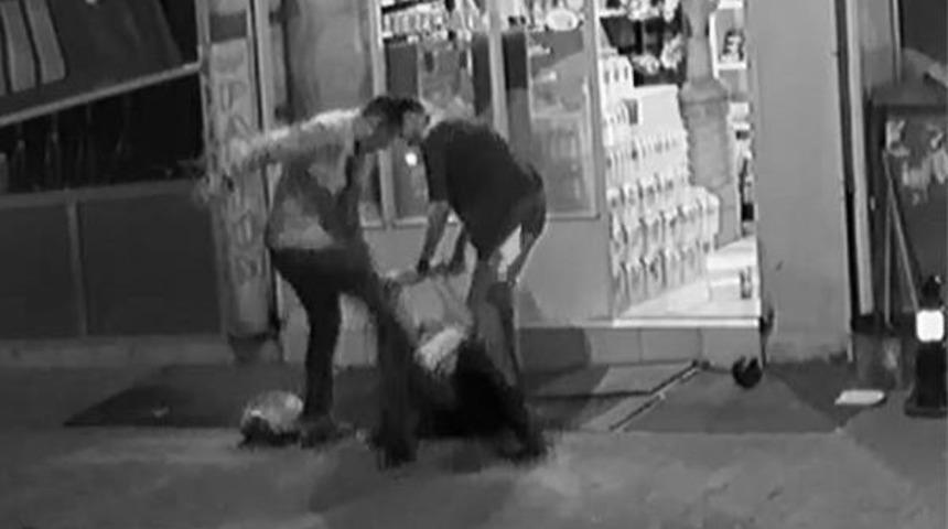 Uşak'ta Esnafı D&ouml;ven Belediye Başkanının Koruması Ve Şof&ouml;r&uuml; A&ccedil;ığa Alındı