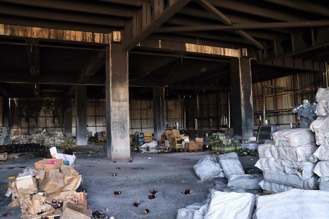 Gaziantep’te Yanan Fabrikaya Girenler Şok Eden Tahribatla Karşılaştı