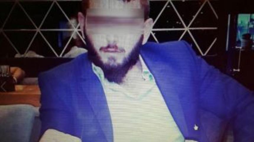 Sokakta Y&uuml;r&uuml;rken Maganda Kurşunu Ile Yaralandı