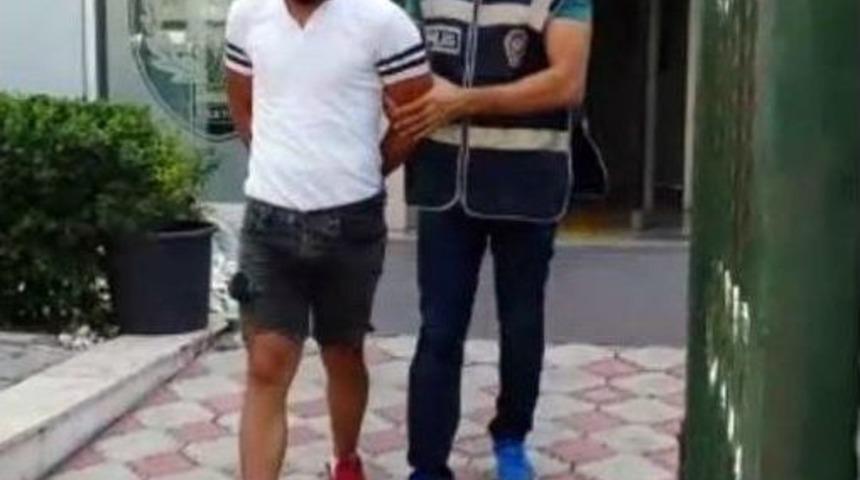 Antalya&rsquo;da Balkon Sapığı Yakalandı