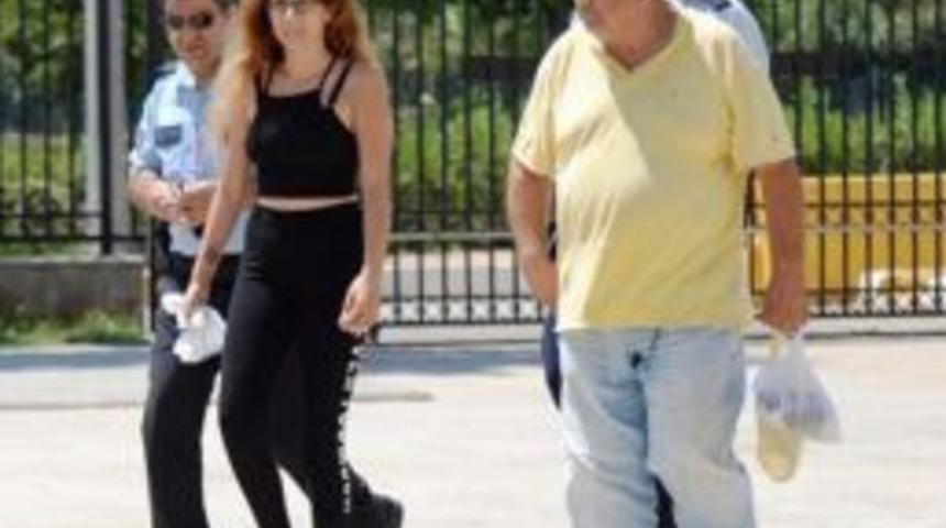 Kasksız Motokurye Kazada &Ouml;ld&uuml; (2)