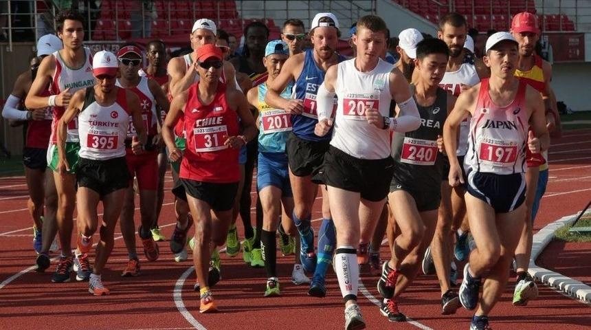 Milli Atlet &Ouml;nder Karak&uuml;lah J&uuml;bile Yaptı