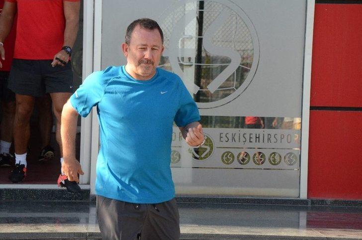 Sergen Yalçın, Eskişehirspor’un Başında İlk Antrenmanına Çıktı G1