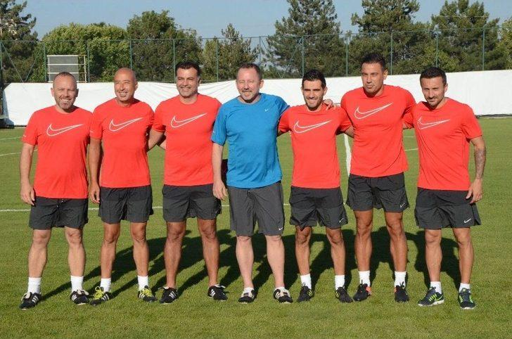 Sergen Yalçın, Eskişehirspor’un Başında İlk Antrenmanına Çıktı G4