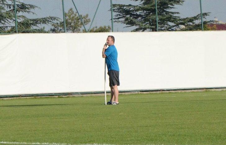 Sergen Yalçın, Eskişehirspor’un Başında İlk Antrenmanına Çıktı G5