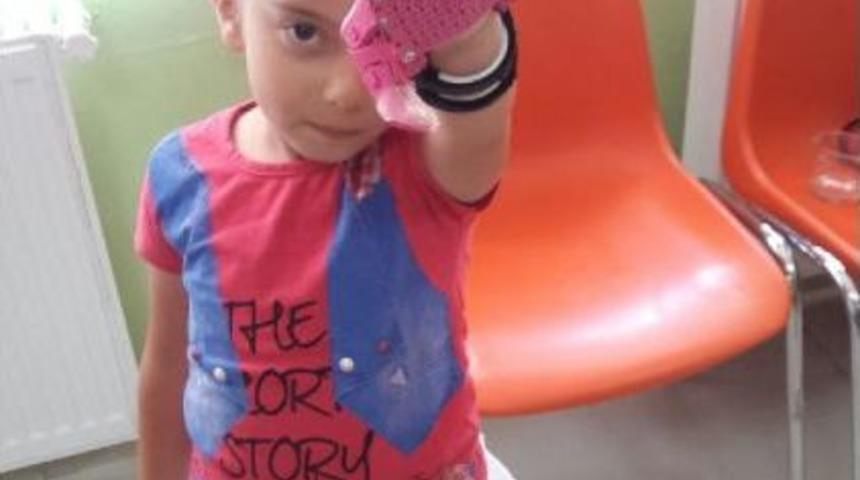 5 Yaşındaki Kıza Biyonik El