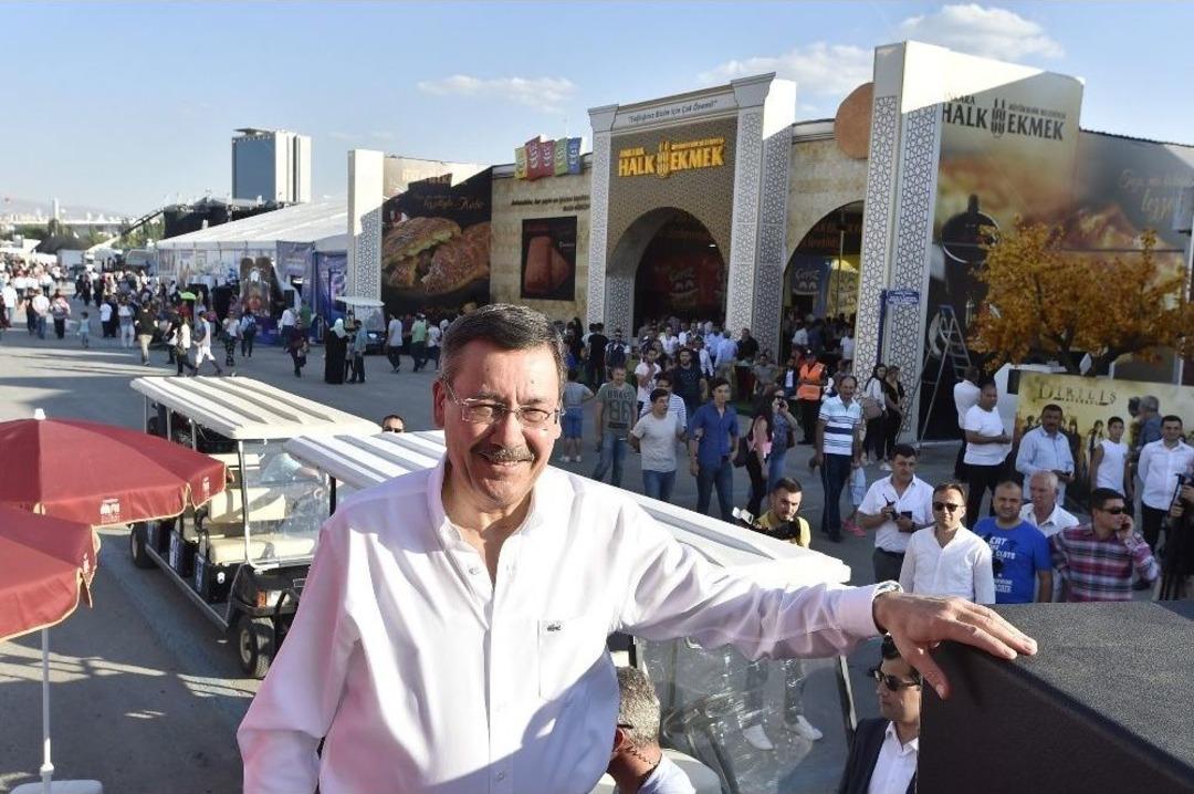 7. Uluslararası B&uuml;y&uuml;k Ankara Festivali Coşkulu Başladı