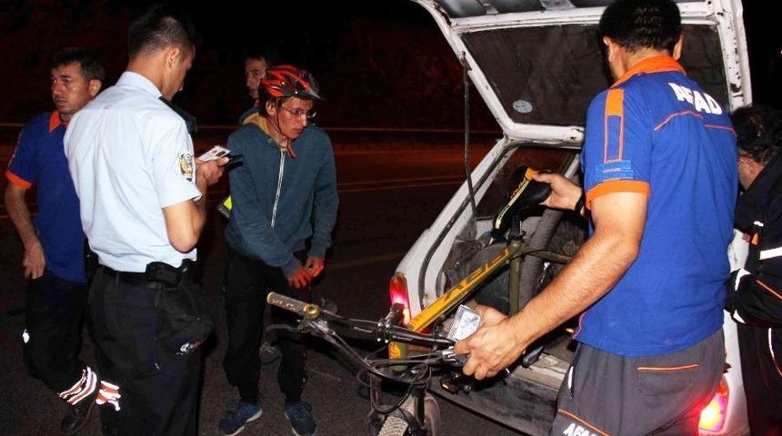 (&ouml;zel Haber) Bisikletiyle Gezintiye &Ccedil;ıkan Gen&ccedil; Dağda Mahsur Kaldı
