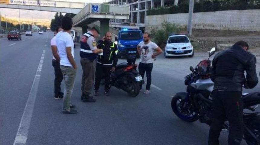 Jandarma 887 Motosikleti Denetledi