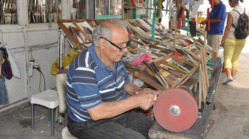 Bı&ccedil;ak&ccedil;ılarda Bayram Hareketliği Başladı