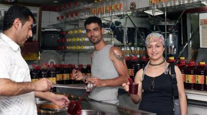 Diyetisyen &Ouml;nerisi: Et Ve Izgara Yemeklerinde Şalgam T&uuml;ketin