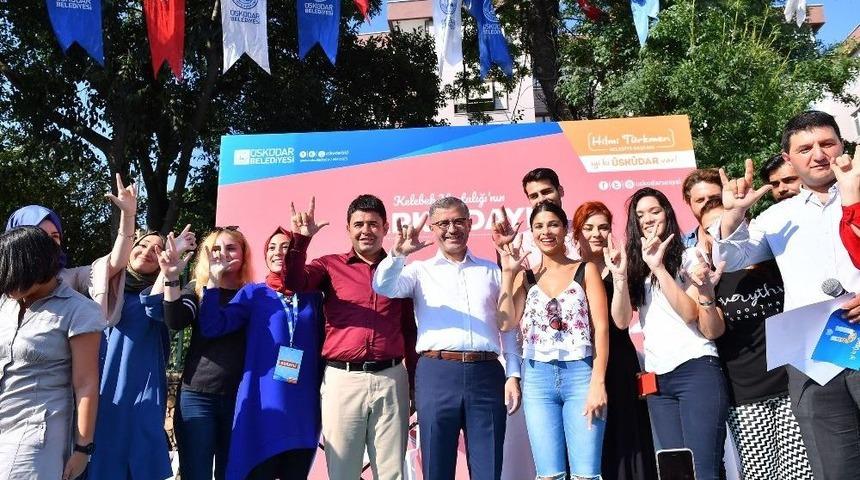 &Uuml;nl&uuml; Oyuncular Kelebek Hastalığına Dikkat &Ccedil;ekti