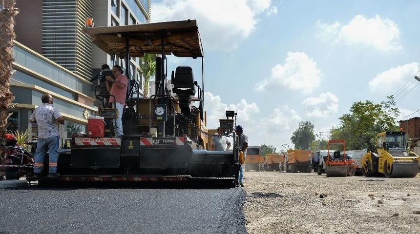Muratpaşa Belediyesi’nden Kızıltoprak’a Sıfır Asfalt