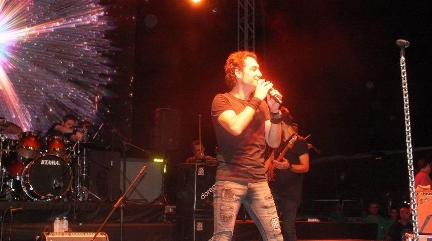 Anamur&rsquo;da Kıra&ccedil; R&uuml;zgarı Esti