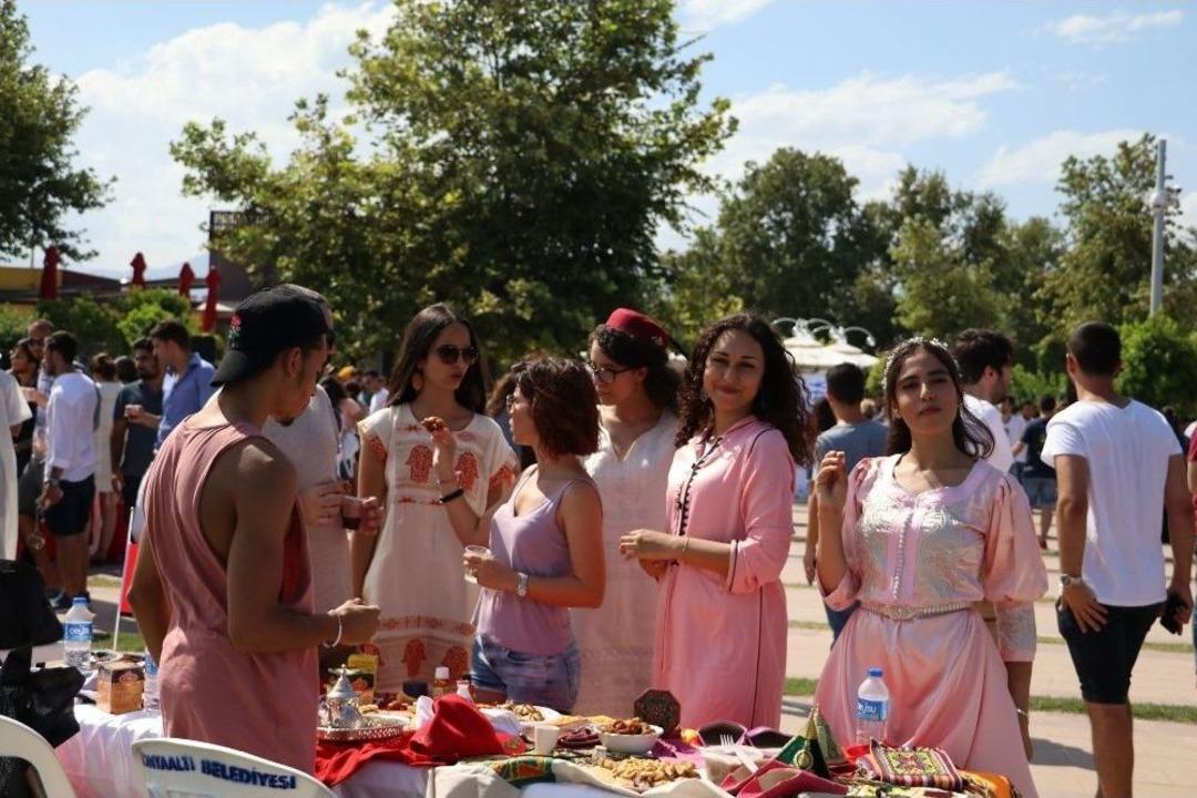 Antalya&rsquo;da, 40 &Uuml;lkeden 105 Yabancı &Ouml;ğrenci &rsquo;ankara&rsquo;nın Bağları&rsquo; İle Coştu