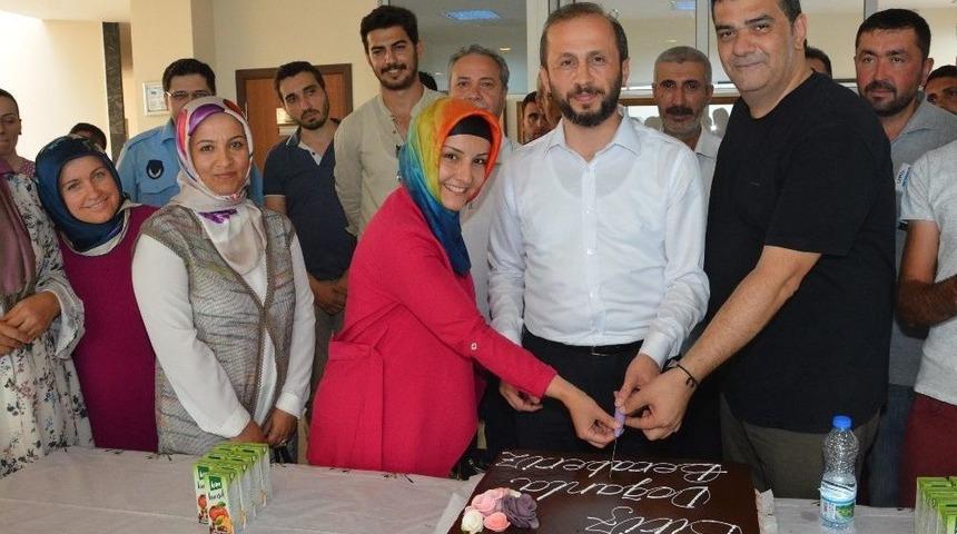 İzmit Belediyesi&rsquo;nde Toplu Doğum G&uuml;n&uuml; Kutlaması